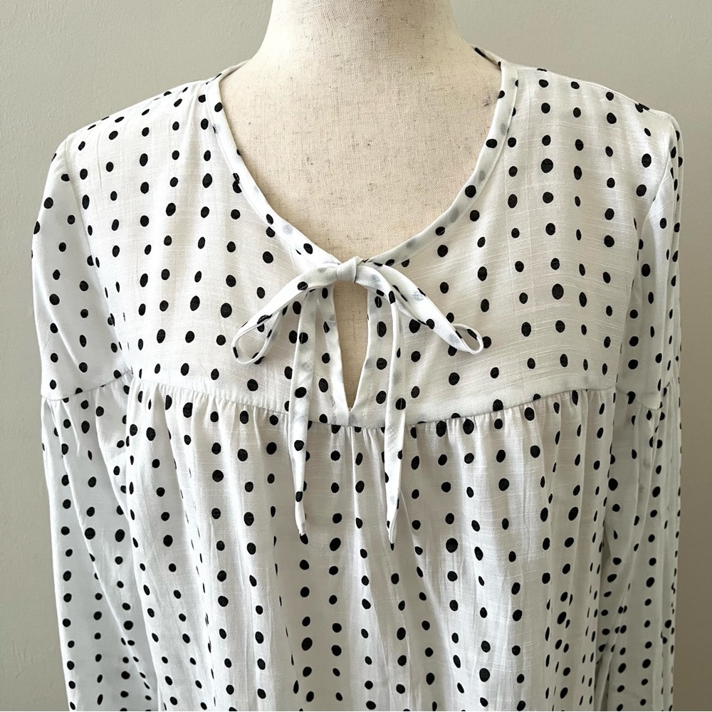Black & White Polka Dot Blouse Top Size L